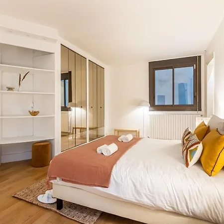 Appartamento Amazing 3bedrooms Champs Elysées#ac